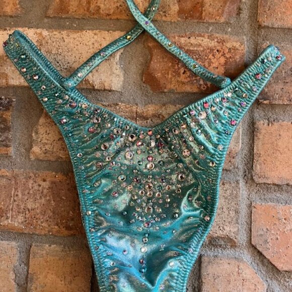 Figure Physique Bodybuilding Contest NPC Competition Posing Suit - Picture 4 of 12